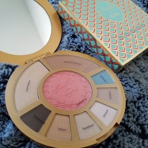 Aqualillies for Tarte